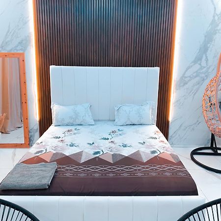 Superbe Appartement Neuf Aux Almadies 3 Pieces ダカール エクステリア 写真